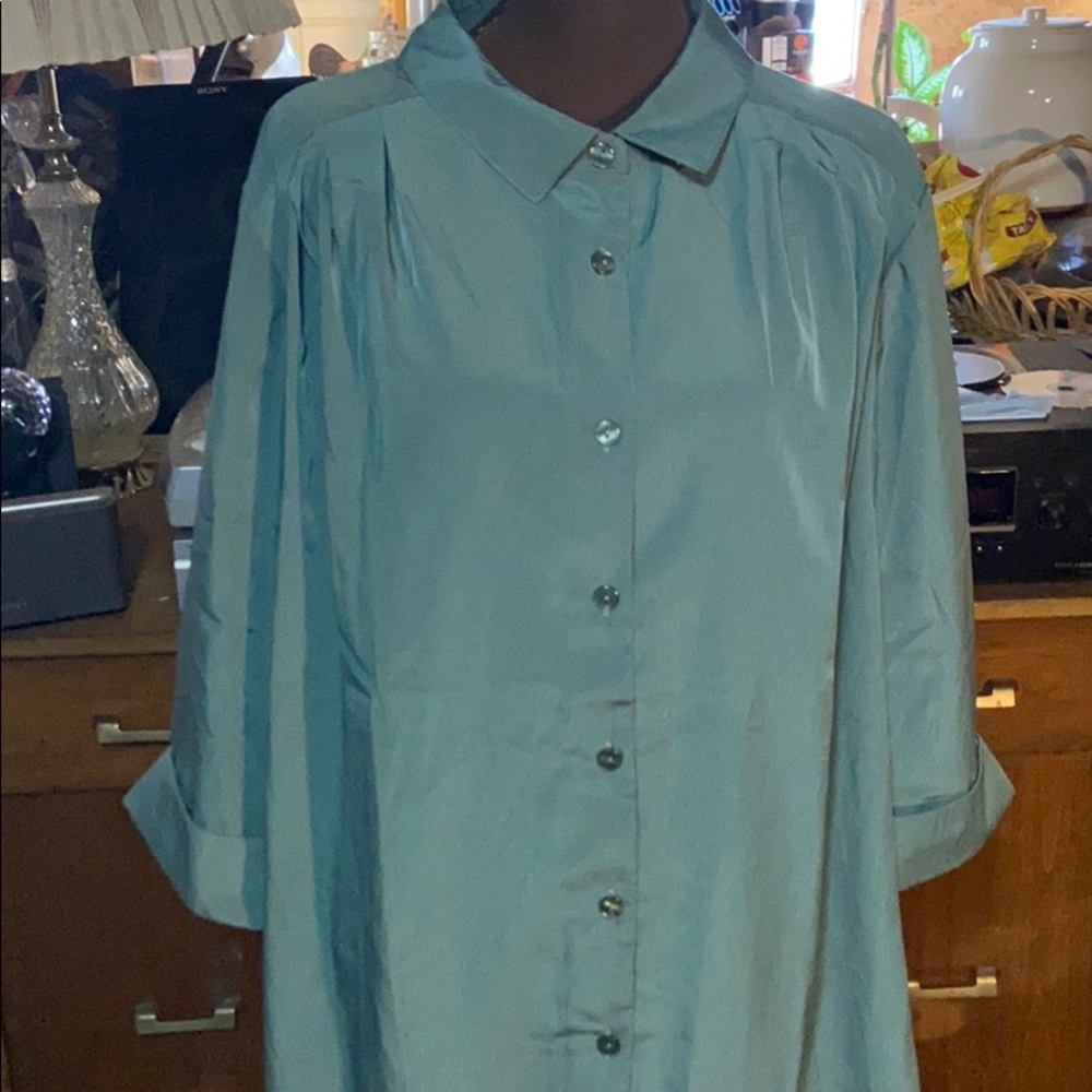 Only Necessities button up blouse 2X